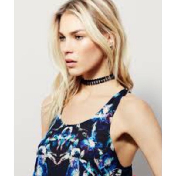 new Free People โฆ Draped Back Cami โฆ Night Floral - Picture 4 of 12
